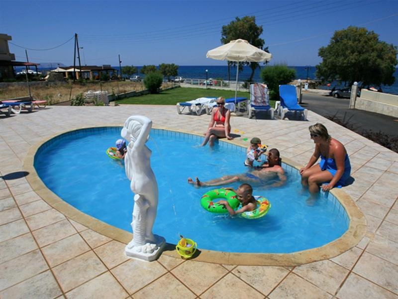 Cretan Filoxenia Beach Hotel Analipsi  Exterior photo